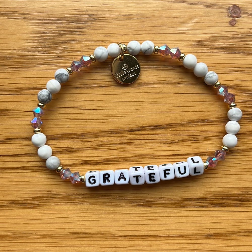 Little words project bracelet “grateful”